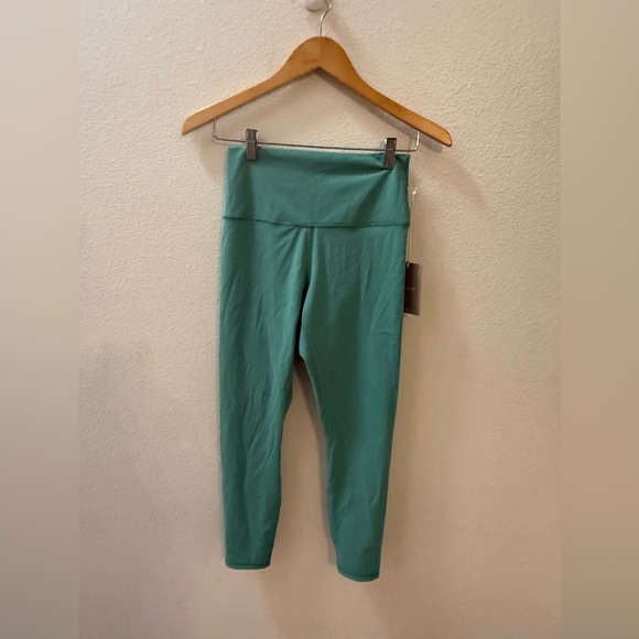 New Everlane Soft Green The Perform High Waisted Ankle Leggings Size XL - Picture 2 of 4